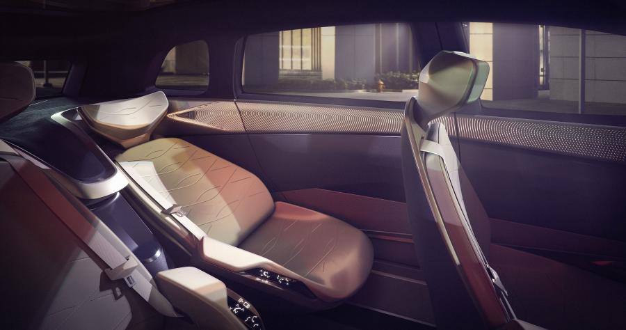 Интерьер Volkswagen I.D. Roomzz 2019 года  (фото 15 из 52)